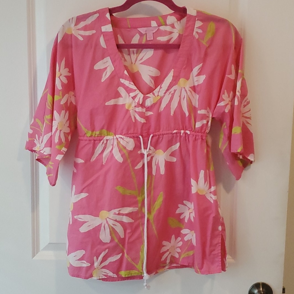 Lilly Pulitzer Pink cute summer shirt